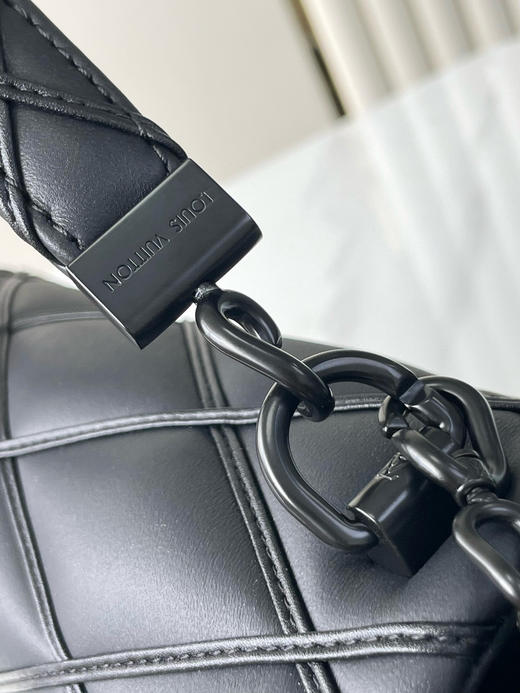 春季特惠💰1050 原单LV M11374 尺寸：23×16×10cm TEIST 全皮链条斜挎包 商品图5