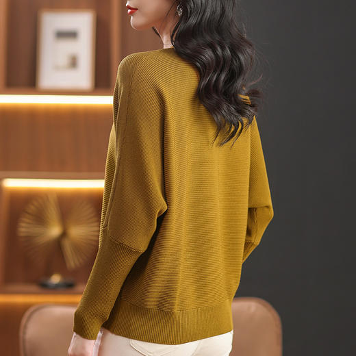 CC-102-8778春秋新款V领薄款蝙蝠袖针织打底衫镶钻洋气百搭女装上衣毛衣秋冬 商品图1
