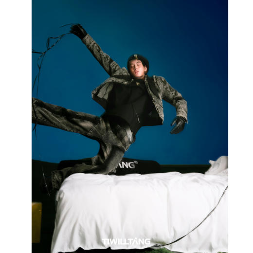 启世录TIWILLTANG“伏峦悬晶”罗一舟同款复古拼接牛仔夹克外套 商品图1