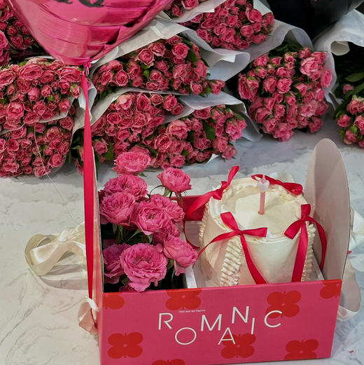 鲜花蛋糕礼盒【4寸蛋糕＋花】 商品图4