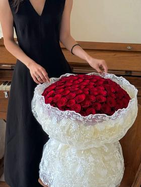 99朵玫瑰花束皇冠版五选一