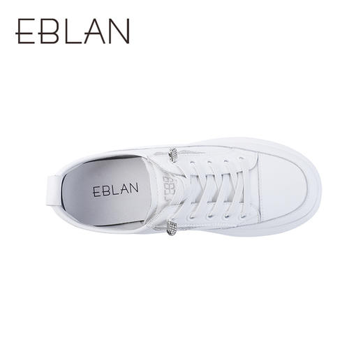 伊伴潮流新款运动休闲板鞋单鞋B25112156 商品图2