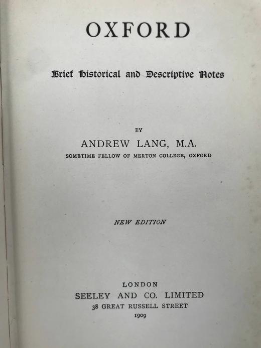1909年 安德鲁·朗格《牛津风物志》 数十幅插图 漆布精装36开 商品图3