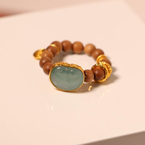 翡翠+檀香+纯银 弹力绳戒指 附证书 商品图0