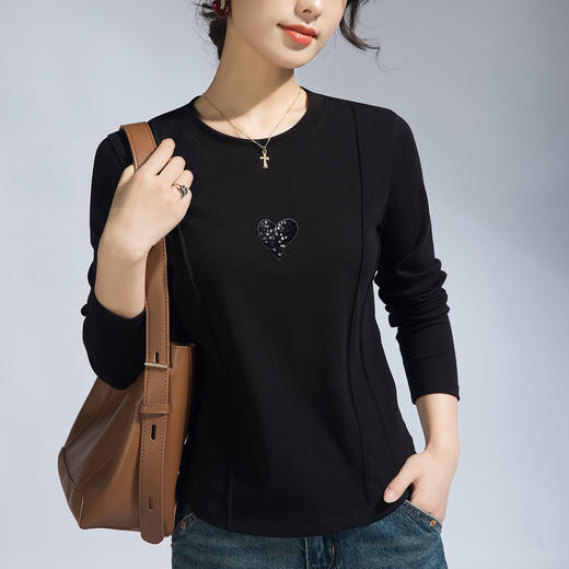 百媚生 爱心刺绣圆领百搭显瘦棉质上衣女M657 商品图3