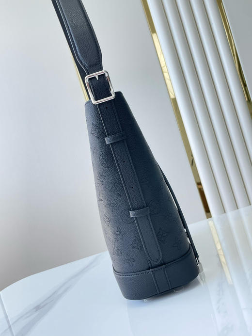 春季特惠💰980 原单LV M12139 尺寸：28×27×10cm FLORE 全皮托特包 商品图4