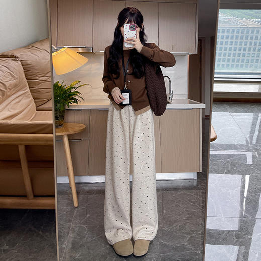 休闲波点糯米裤女春秋宽松高腰垂感小个子长裤软糯针织拖地阔腿裤2025新款小红书爆款 商品图3