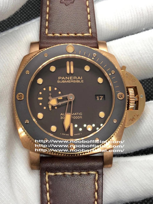 VS沛na海青铜PAM968，44mm，皮表带，透底，自动机械机芯，男士腕表。复刻手表一比一手表N厂C厂ZF厂VS厂AR厂BBR厂PPF厂AZ厂JF厂MKS厂TW厂EW厂AF厂V6厂OR厂OM厂 商品图1