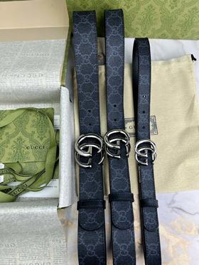 GU 意大利🇮🇹进口GG压印帆布面料  搭配进口小牛皮，经典GG旋转五金扣头 时尚魅力大气上档次 🎁全套专柜包装 ，宽:2-3.7CM