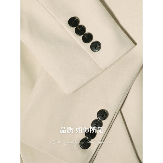 COCOBELLA静奢风阔肩短款小西装女25春商务西服外套SI3010B-2 商品图4