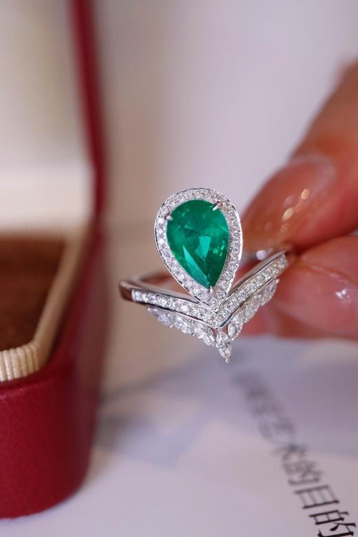 1.11ct刻面祖母绿戒指 商品图2