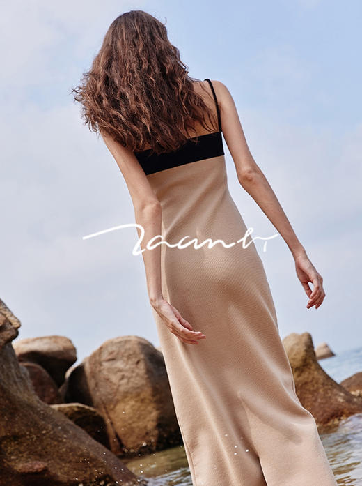 ZAANLI｜ZN50003 沙色/ 雾黑 修身羊毛混纺拼色针织连衣裙 商品图0