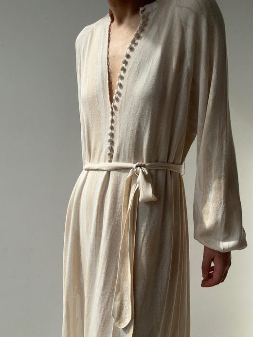 ZAANLI｜ZN50001-2 米杏 质感真丝棉提花灯笼袖针织连衣裙 商品图0