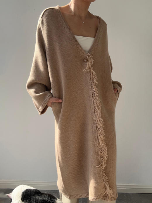 ZAANLI｜ZN20003-1 楸驼 灵动气质羊绒流苏长针织开衫 商品图1