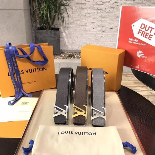 驴家腰带系列，🐂进口十字纹小牛皮配搭十字纹扣头，整条带身融为一体，底皮采用胎牛皮底，非常耐用 商品图0