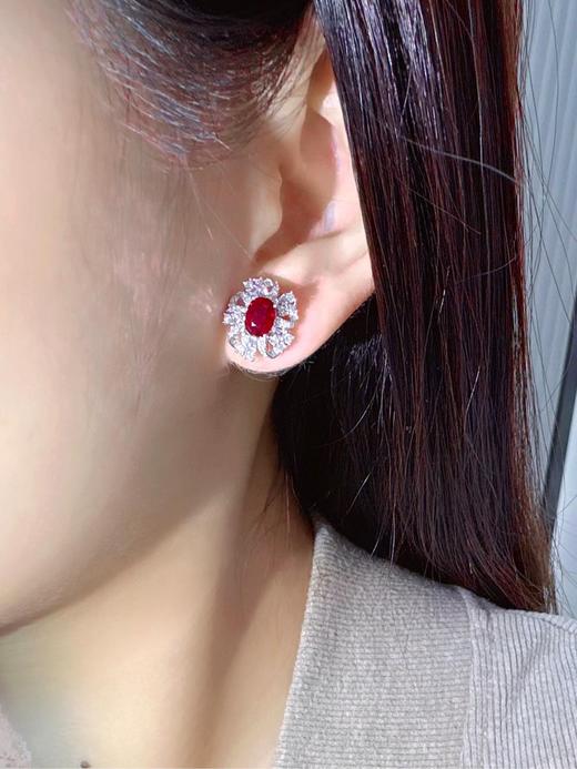 2ct刻面红宝石耳钉 商品图3