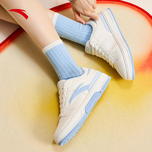安踏经典低帮小白鞋女新款休闲百搭板鞋运动鞋122518010 商品图4