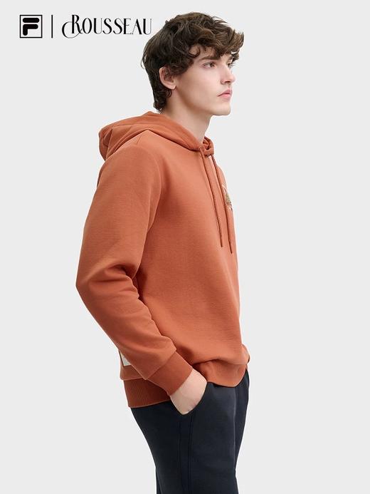 点此购买 斐乐 x 卢梭联名款男女款橘色连帽卫衣 ma 308507 商品图2