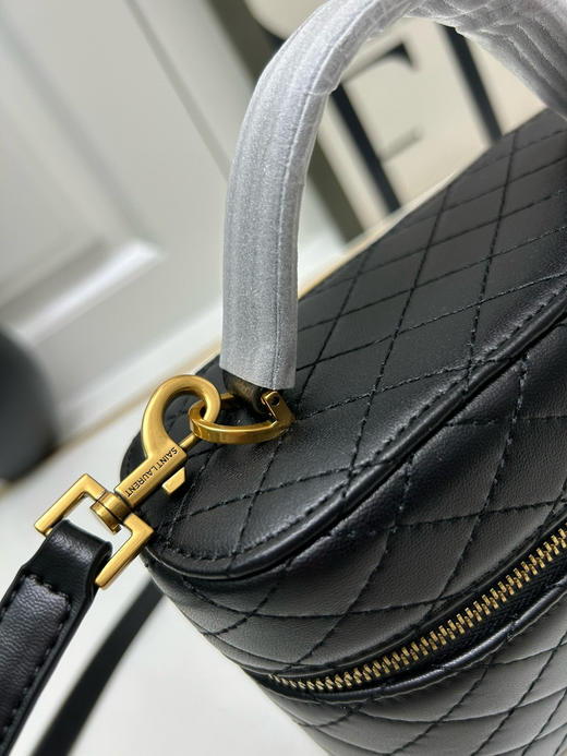 春季特惠💰530 圣罗兰YSL 黑色/金扣羊皮Y家Rose同款Mini Gaby Saint Laurent新款Mini Gaby 手袋双拉链设计方便开合kk766731 商品图5