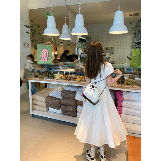 <曾小咸推荐>3.25现货秒杀 ！微信超特价！学院风泡泡袖连衣裙 日常279.99 立减140 秒杀139.99！！ 商品图4