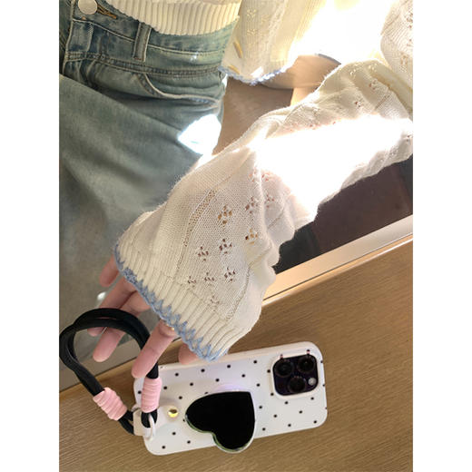 <曾小咸推荐>温柔风白色边针织开衫吊带背心 商品图3