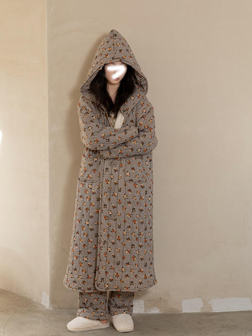 裁缝学苑AS418睡衣女款夹棉睡袍纸样新款加绒加厚家居服套装样板 商品图1