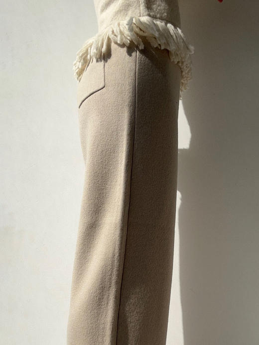 ZAANLI｜ZN40008-2 杏驼 裸感羊毛羊绒针织长裤 商品图1