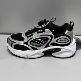 安踏儿童2025新款男童生活系列星游休闲百搭运动鞋跑鞋312529921