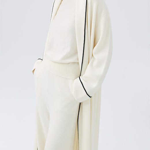 东黎 • 小山羊绒女士春季长款系带开衫 4715 商品图9