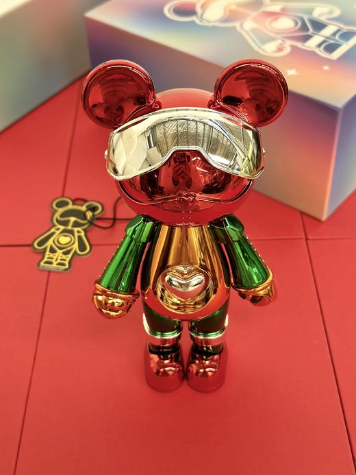 保真代购259！真品少量 星际熊客厅摆件电镀工艺公仔 关节头部可旋转  高度159mm 商品图3