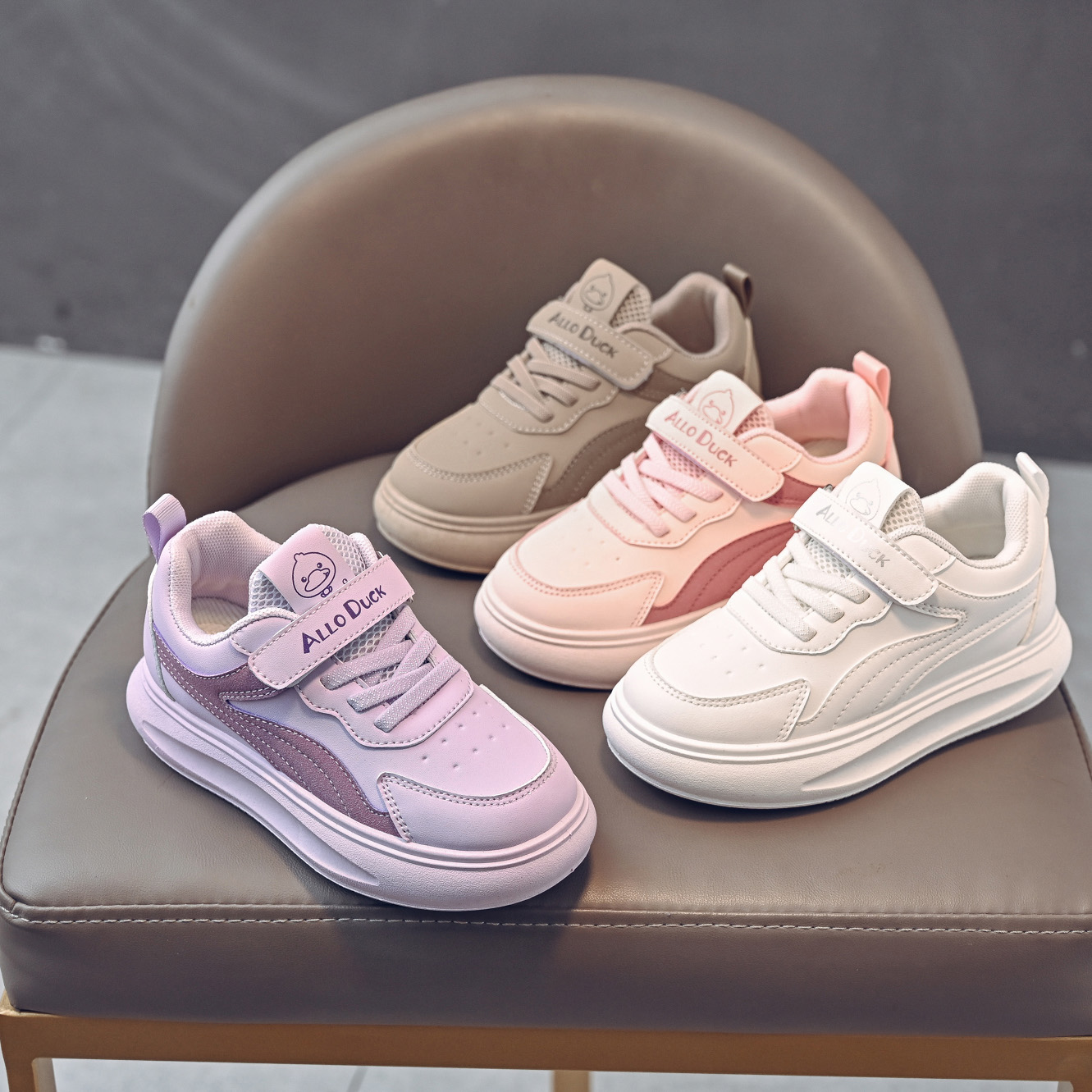 儿童秋季小白鞋运动鞋男女童软底中大童皮面透气防滑轻便百搭小白鞋24-38码