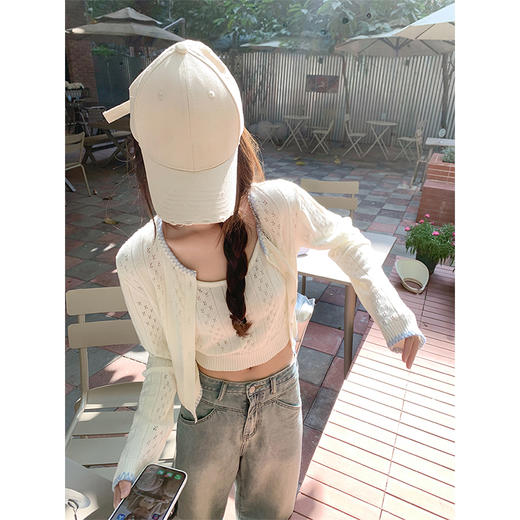 <曾小咸推荐>温柔风白色边针织开衫吊带背心 商品图2