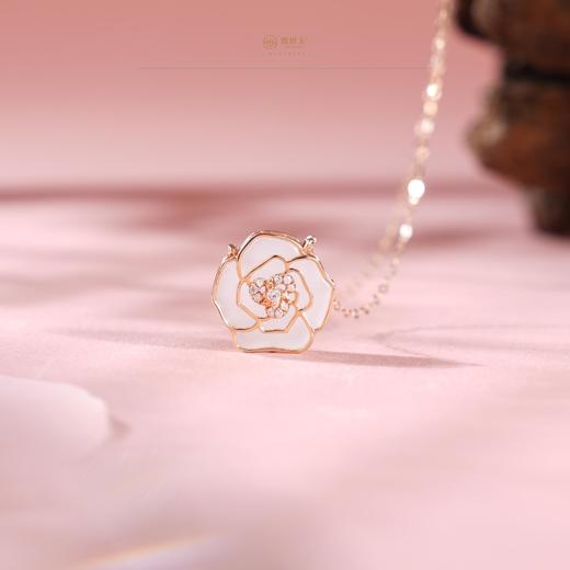 新疆国玉盟世玉和田玉 执手相伴·女人花 晶钻玫瑰 金镶玉项链【带证书·顺丰物流】 商品图0