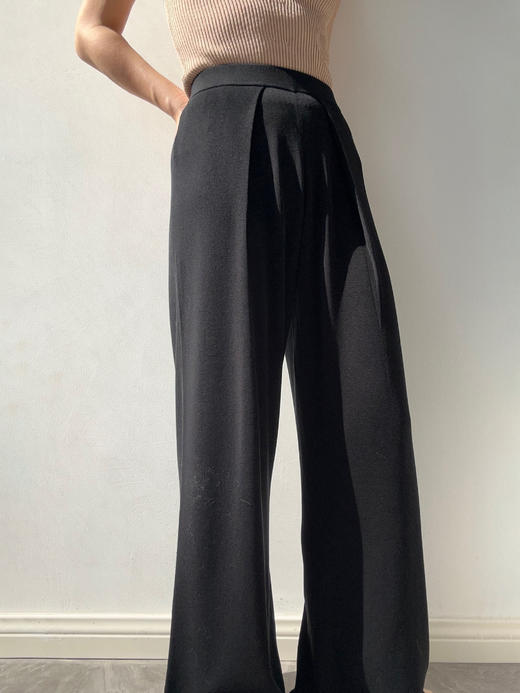 ZAANLI｜ZN40006 雾黑色 桑蚕丝垂感前褶针织阔腿裤 商品图4