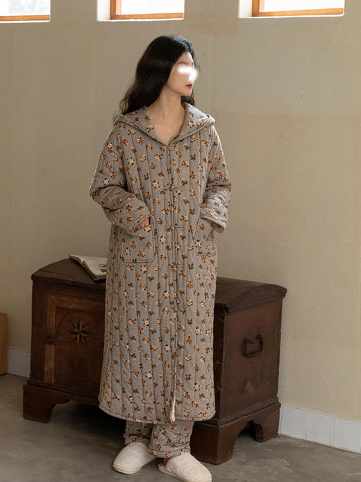 裁缝学苑AS418睡衣女款夹棉睡袍纸样新款加绒加厚家居服套装样板 商品图3