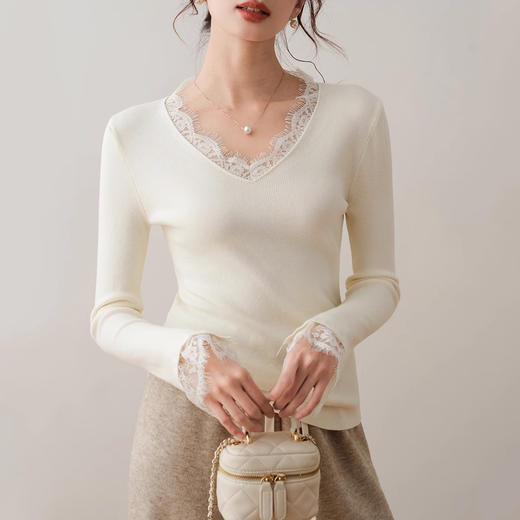 avann 阿曼衣蕾丝V领针织拼接打底衫 优雅气质 通勤穿搭 多色可选11104 商品图1
