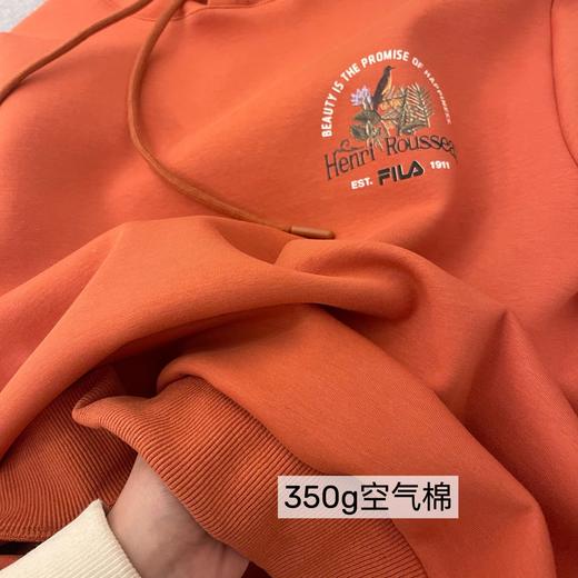 点此购买 斐乐 x 卢梭联名款男女款橘色连帽卫衣 ma 308507 商品图12