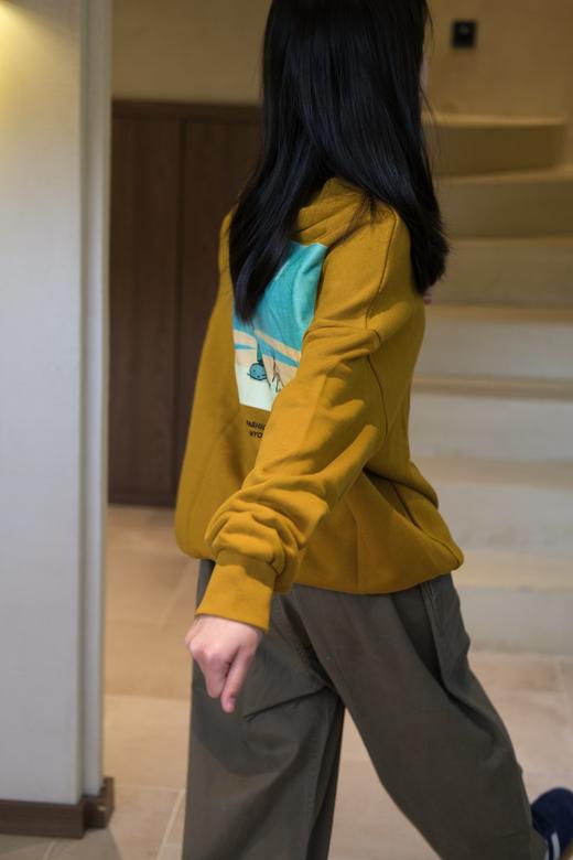 2025原创春季男女童手绘意境插画印花简约圆领套头卫衣 ！亲子两色卫衣！ 商品图1