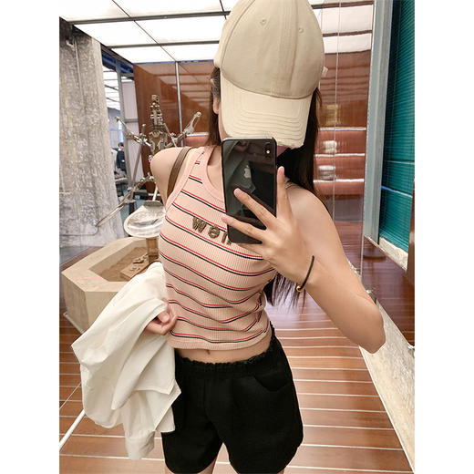 【99元任选2件】新品现货秒杀！卖完下架不再补 ！微信粉丝打折价！！2色短款条纹背心 商品图10