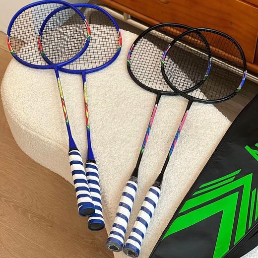 德尔惠碳纤维超轻羽毛球拍套装 商品图2