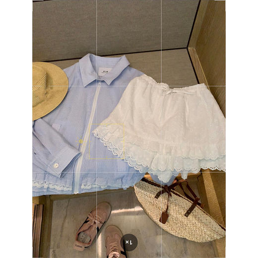 <曾小咸推荐>蕾丝拼接蓝色条纹衬衫外套 商品图1