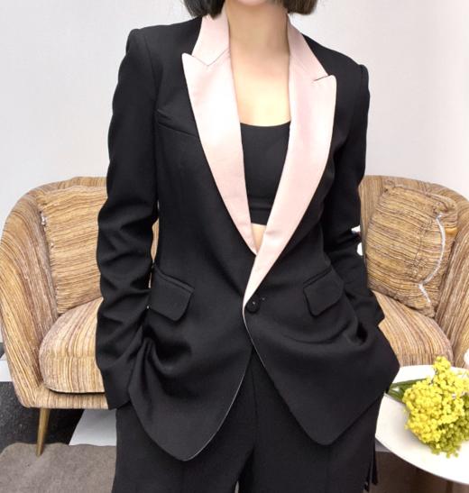 臣禾撞色领纯色西装短款外套9430930947 商品图0