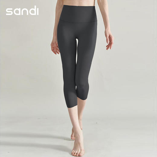 2025春夏新品SANDI品牌七分裤SN20102 商品图1