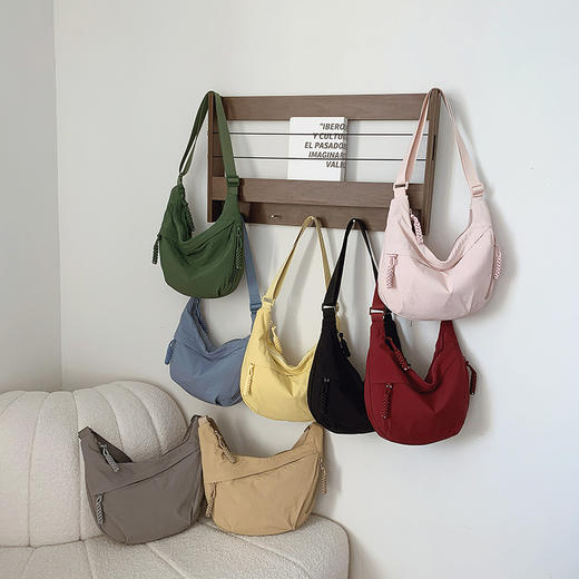 【椒盐和猫 多口袋饺子包】日系百搭 男女同款 能斜挎 能单肩 能手拿 超大容量随意装 商品图8