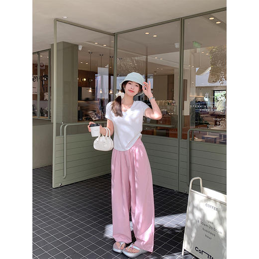 <曾小咸推荐>现货秒杀！最后一波 ！韩系正肩V领兔子刺绣短袖 日常99.99 立减50 秒杀49.99！ 商品图4