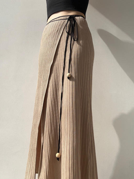 ZAANLI｜ZN30004-2 沙色 度假感亚麻天丝绑带针织半裙 商品图2