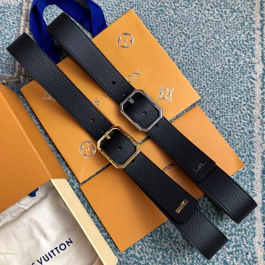 驴家 双面荔枝纹双面用腰带，Staples Edition 系列单品，进口荔枝纹小牛皮 ，方形搭扣自由翻转，腰带双面可用 商品图1