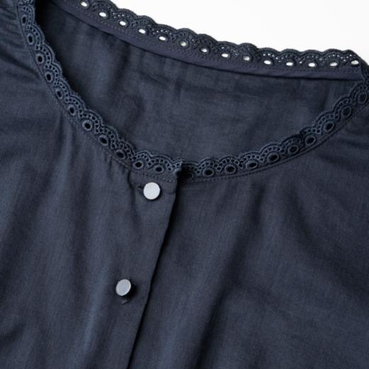 ROMI STUDIO-B“蓝调时刻”高支肤感棉混纺碎花边盖袖衬衣 24SSF201 商品图1