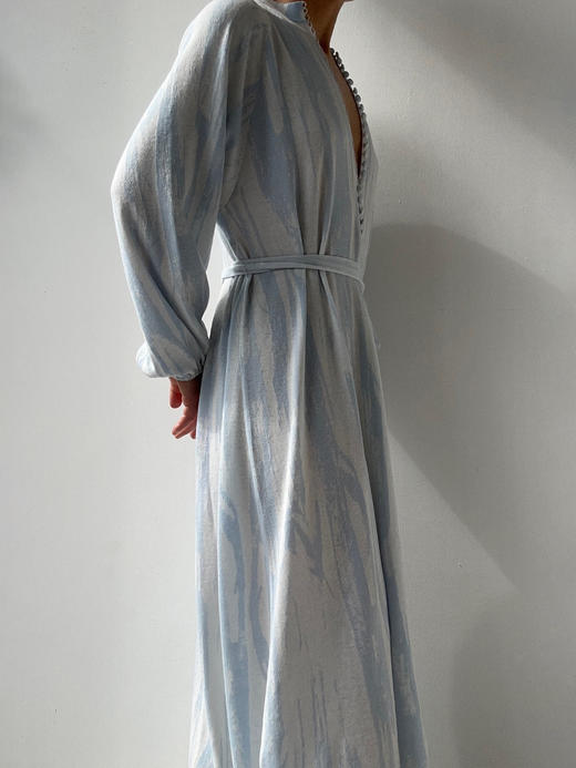 ZAANLI｜ZN50001-1 空蓝 质感真丝棉提花灯笼袖针织连衣裙 商品图4