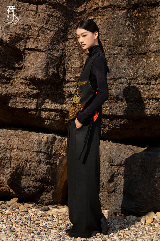 荷木HEMU丨墨寻·马甲 商品图3